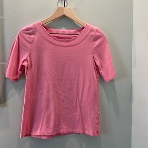 Talbots Pima Scalloped edge tee. Petite Small—Solid Pink